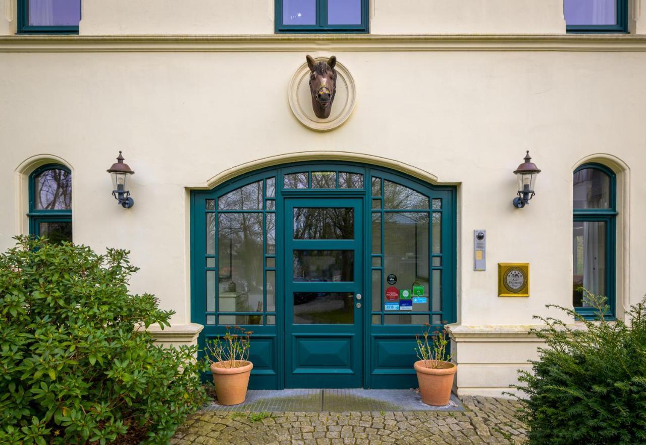 Remise Am Suellberg - Das Kleine Hotel Am Suellberg Гамбург Экстерьер фото